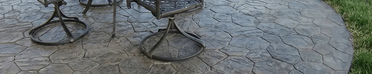 Garden relaxation area with professionally installed stone flooring in Chicago IL